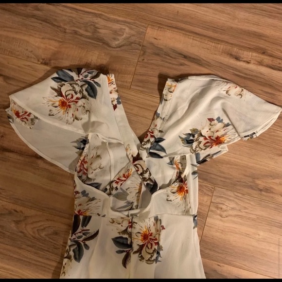 Pink Lily open back floral maxi - Picture 4 of 9